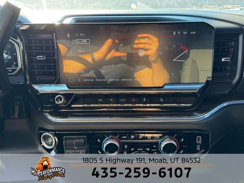 Used 2022 GMC Sierra 1500 Elevation w/ X31 Off-Road Package image 23