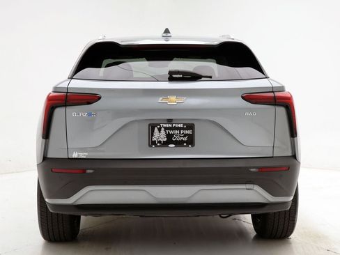 Used 2024 Chevrolet Blazer EV LT image 8