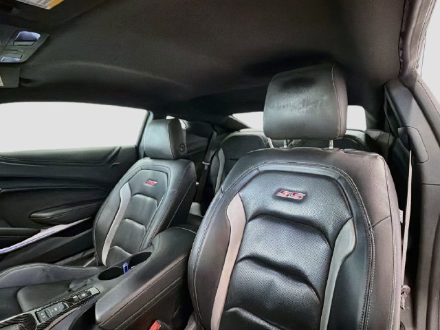 Used 2021 Chevrolet Camaro SS RWD image 20