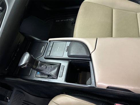 Used 2019 Lexus ES 350 image 30