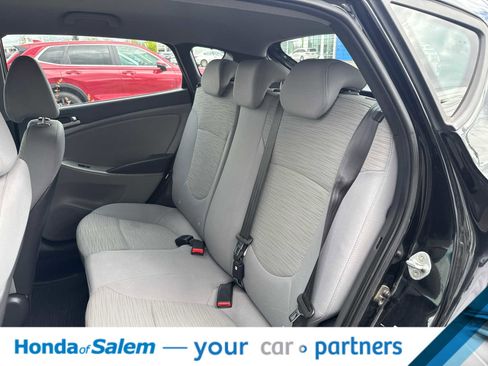 Used 2017 Hyundai Accent SE FWD image 13