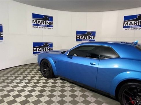 Used 2019 Dodge Challenger SRT Hellcat Redeye image 8