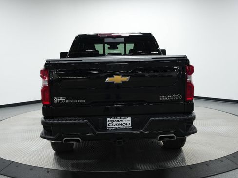 Used 2024 Chevrolet Silverado 1500 High Country w/ High Country Premium Package image 7