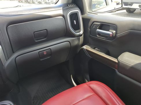 Used 2020 Chevrolet Silverado 1500 LT Trail Boss image 17