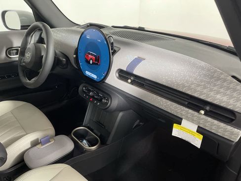 Used 2025 MINI Cooper S image 17