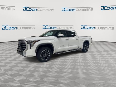 Used 2023 Toyota Tundra Limited AWD/4WD image 4