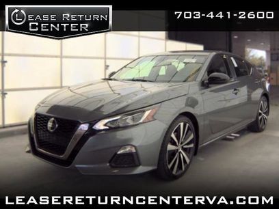 Used 2022 Nissan Altima 2.5 SR w/ Midnight Edition Package