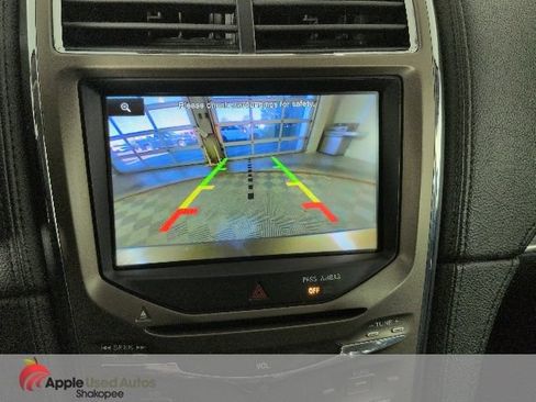 Used 2011 Lincoln MKX AWD w/ 101A Rapid Spec Order Code image 22