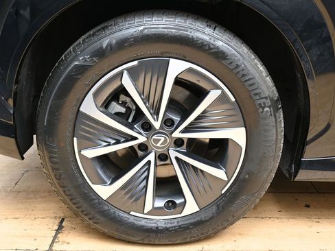 Used 2023 Lexus RZ 450e Premium w/ Technology Package AWD/4WD image 11