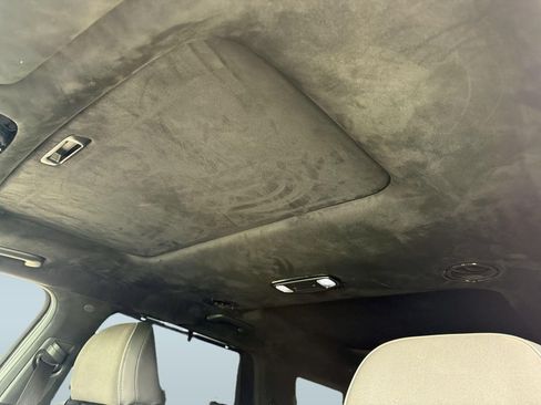 Used 2025 Hyundai Palisade Calligraphy AWD/4WD image 16