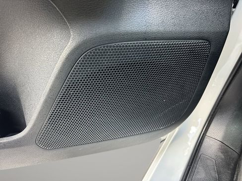 Used 2023 Toyota Tacoma SR5 RWD image 16