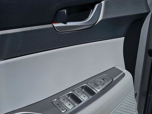 Used 2024 Hyundai Palisade SEL image 12