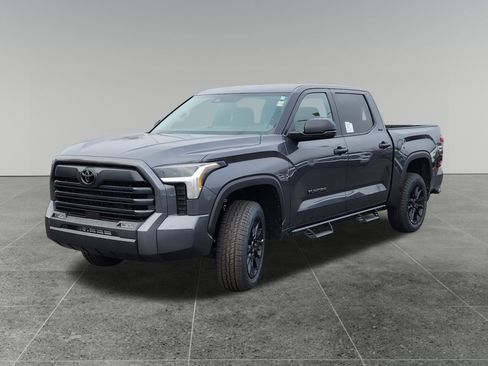 New 2026 Toyota Tundra SR5 image 3