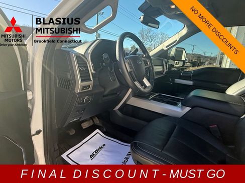 Used 2020 Ford F350 Lariat w/ Lariat Ultimate Package image 31