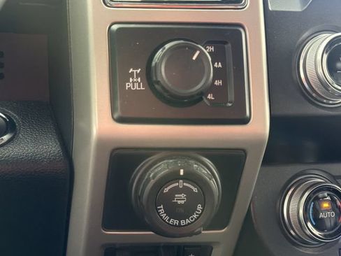 Used 2019 Ford F150 Lariat w/ Equipment Group 502A Luxury AWD/4WD image 8