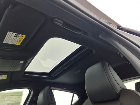 New 2026 MAZDA MAZDA3 Hatchback w/Premium Plus Pkg image 18