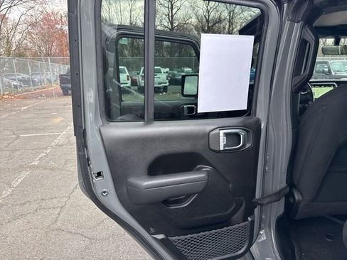 Used 2023 Jeep Wrangler Unlimited w/ Cold Weather Group image 37