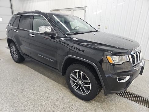 Used 2018 Jeep Grand Cherokee Limited image 6