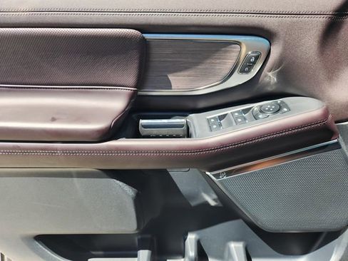 New 2026 Ford Expedition Max Platinum image 16