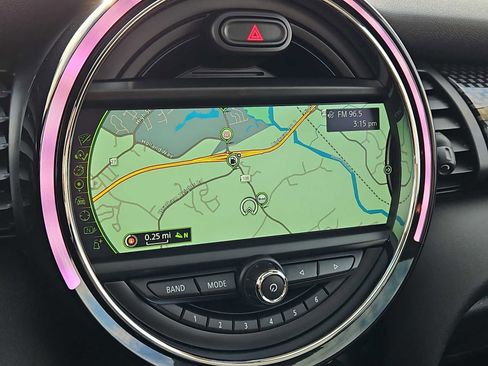 Used 2018 MINI Cooper S image 10