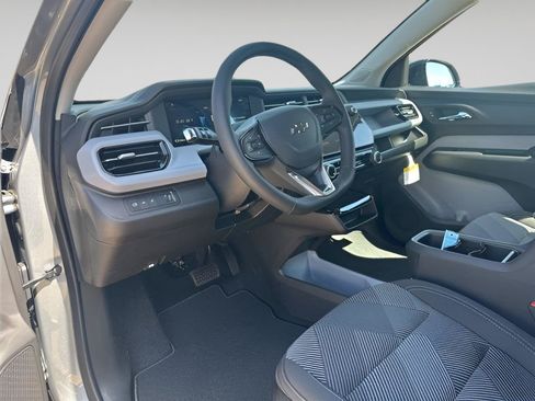 New 2027 Chevrolet Bolt LT w/ Comfort Package FWD image 13