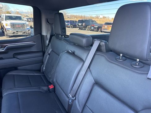Used 2023 GMC Sierra 1500 SLT w/ SLT Premium Package image 19