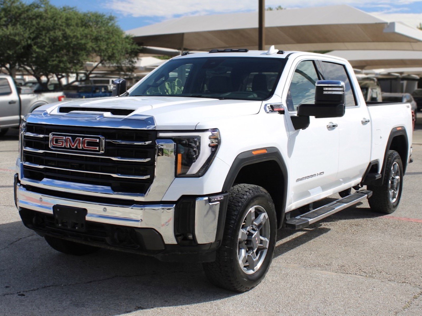 Used 2026 GMC Sierra 2500 SLT w/ SLT Convenience Package AWD/4WD image 1