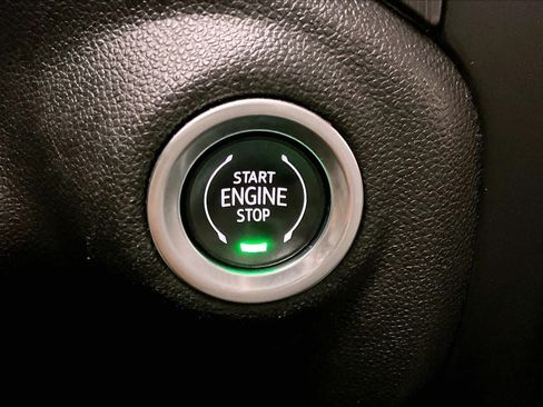 Used 2020 GMC Sierra 1500 AT4 w/ Technology Package AWD/4WD image 33