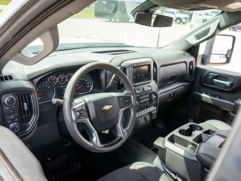 Used 2021 Chevrolet Silverado 2500 W/T w/ WT Convenience Package AWD/4WD image 13