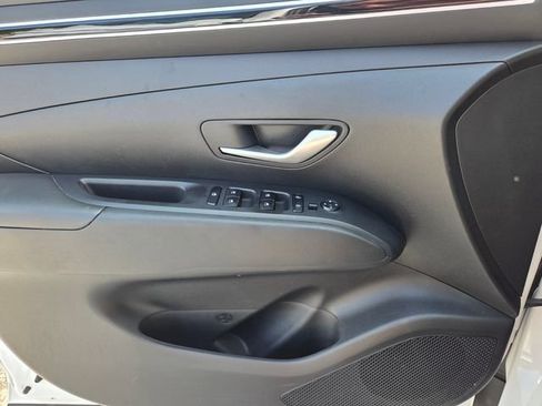 Used 2024 Hyundai Tucson SE AWD/4WD image 19