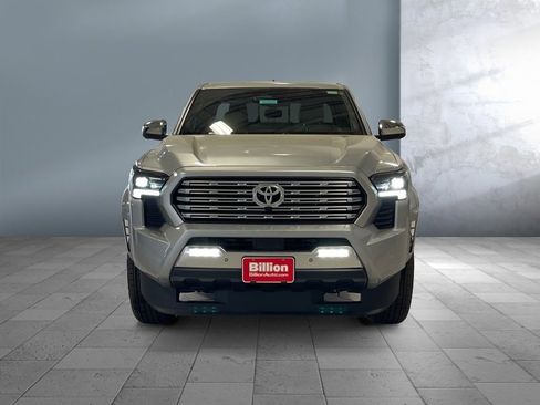 Used 2025 Toyota Tacoma Limited image 2