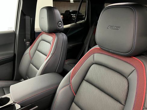 New 2026 Chevrolet Equinox RS w/ Convenience Package III image 17