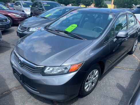 Used 2012 Honda Civic LX image 2