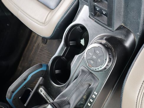 Used 2021 Ford Bronco Wildtrak AWD/4WD image 19