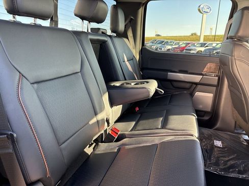 New 2026 Ford F250 Lariat w/ Black Appearance Package image 16