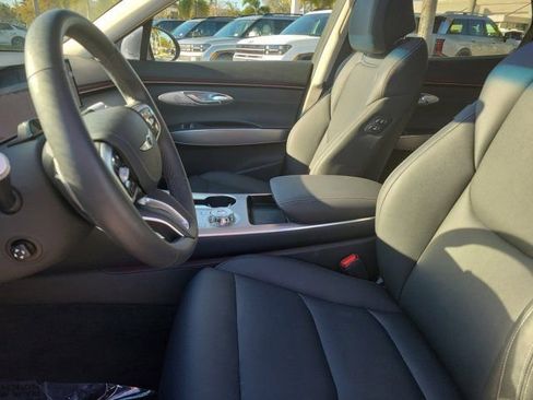 Used 2026 Genesis GV70 2.5T Select image 23