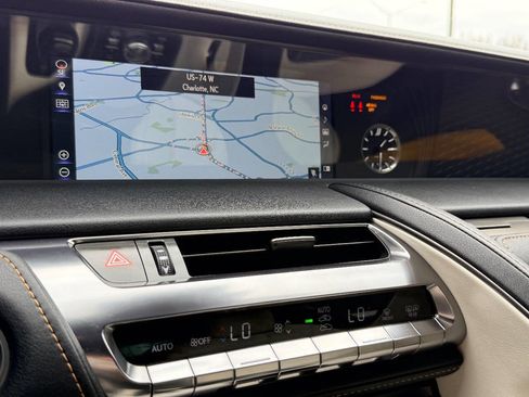 Used 2019 Lexus LC 500 Coupe image 31