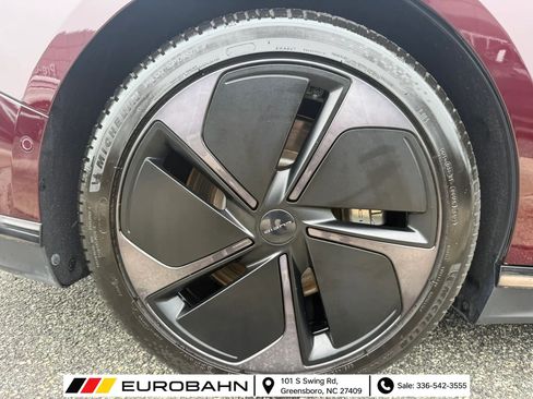 Used 2024 Lucid Air Touring AWD/4WD image 46