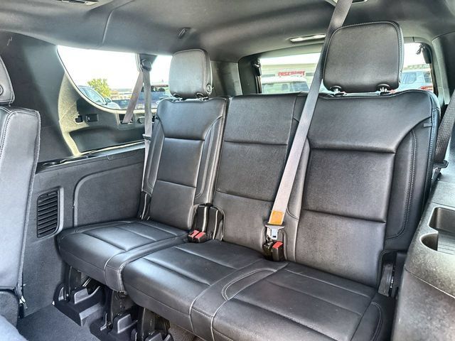 Used 2024 Chevrolet Suburban Z71 AWD/4WD image 23