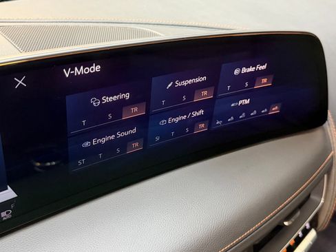 Certified 2025 Cadillac CT5 V RWD image 35