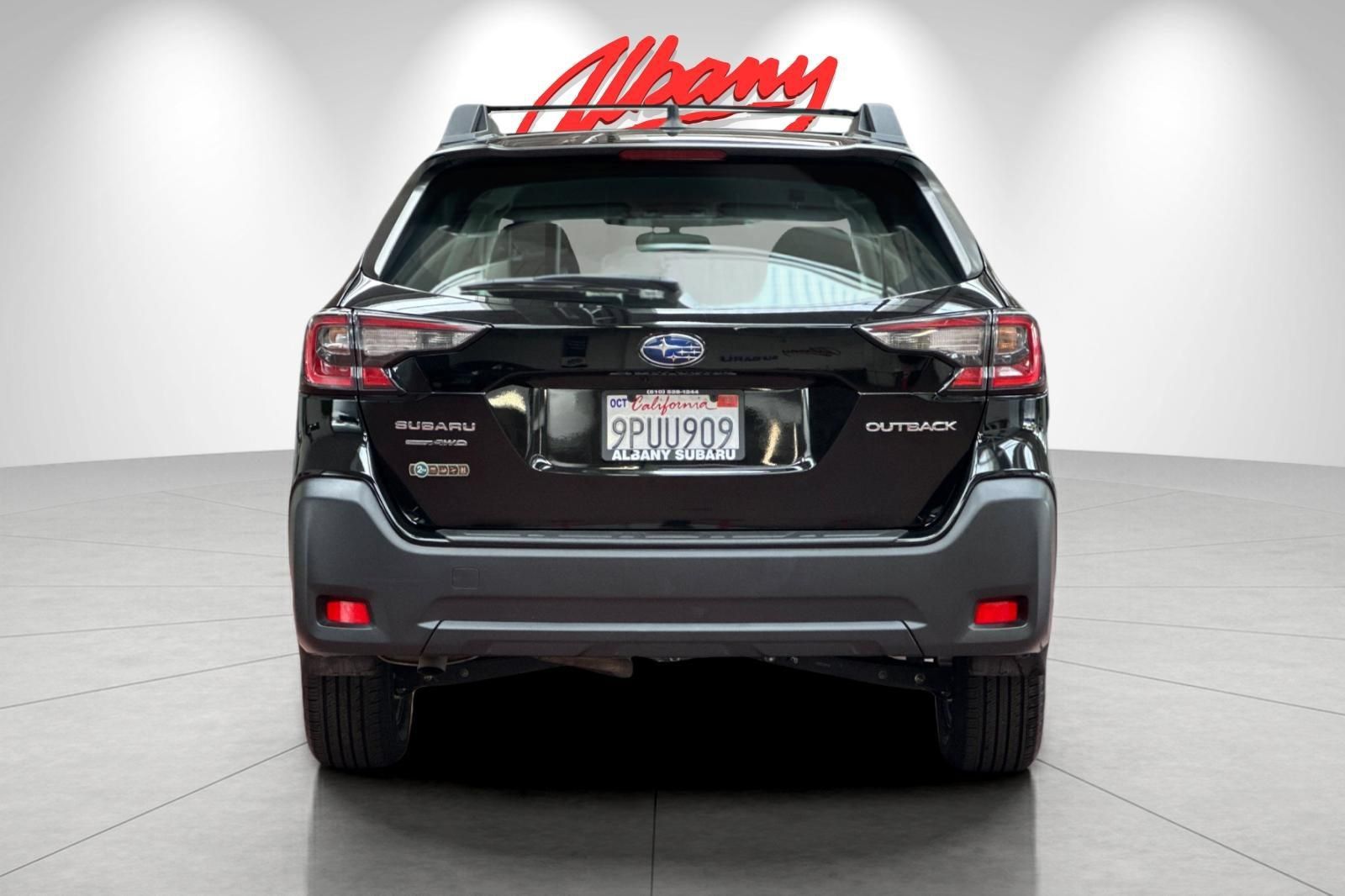 Used 2025 Subaru Outback AWD/4WD image 5
