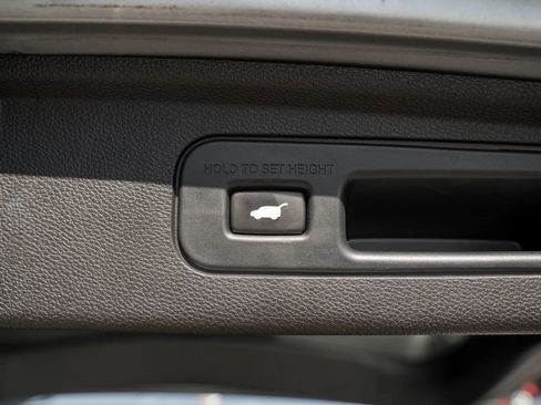 Used 2023 Honda Odyssey Touring image 14