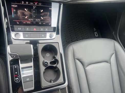 New 2026 Audi Q7 2.0T Premium AWD/4WD image 15
