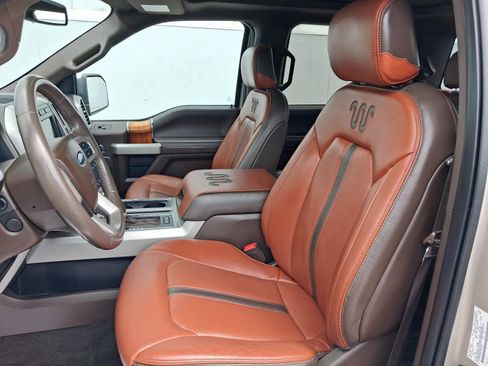 Used 2018 Ford F150 King Ranch w/ Equipment Group 601A Luxury AWD/4WD image 5