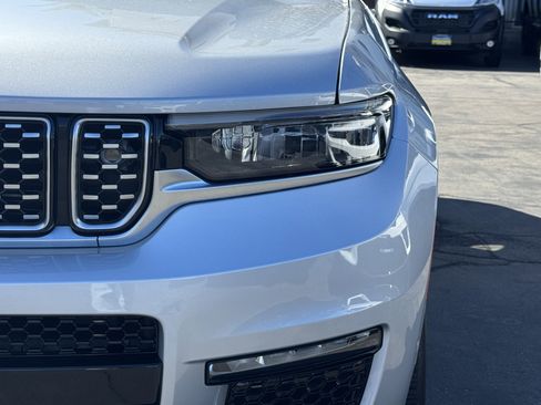 Certified 2021 Jeep Grand Cherokee L Summit image 11