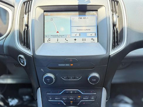 Used 2018 Ford Edge SEL w/ Equipment Group 201A FWD image 26