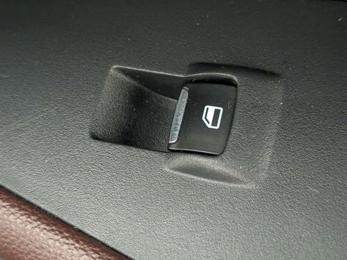 Used 2024 Ford Expedition Max Limited image 38