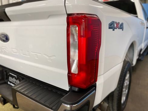Used 2024 Ford F250 XLT image 13