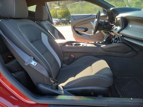 Used 2020 Chevrolet Camaro LT image 35