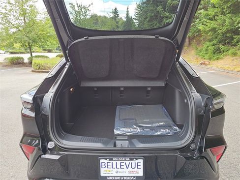 New 2025 Buick Envista Avenir image 14